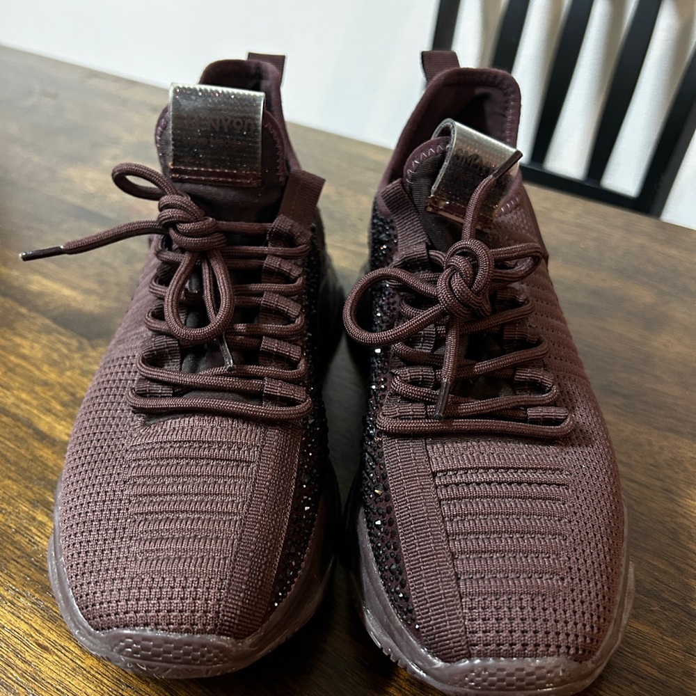 Steve Madden Maroon Rhinestone Knit Lace-Up Sneakers
